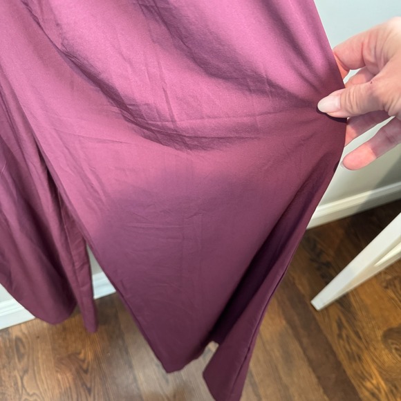 Halara Breezeful Backless Wide‎ Leg Quick Dry Jumpsuit Amaranth Size Medium - Picture 7 of 11